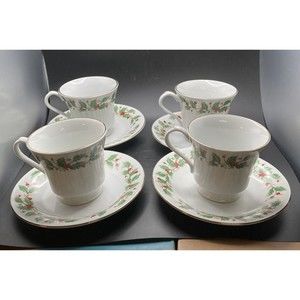4 China Pearl Fine China Noel Holly Berry Christmas Teacup & Saucer Set Holidays